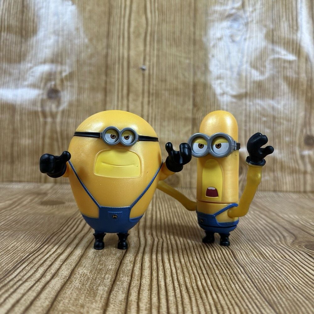 Despicable Me 4 Speed Burst Mega Minion‎ Dave And Tim action figures